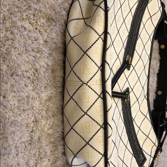 Dooney & Bourke signature print circle hobo - Picture 2 of 8